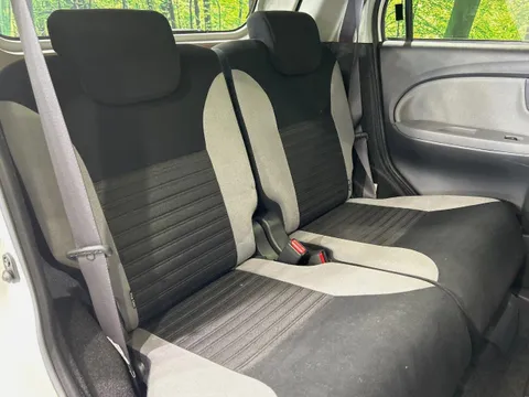 Toyota Pixis Joy