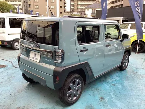 Daihatsu Taft
