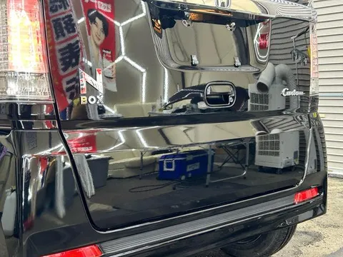 Honda N-BOX Custom