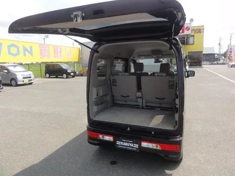 Nissan Clipper Rio