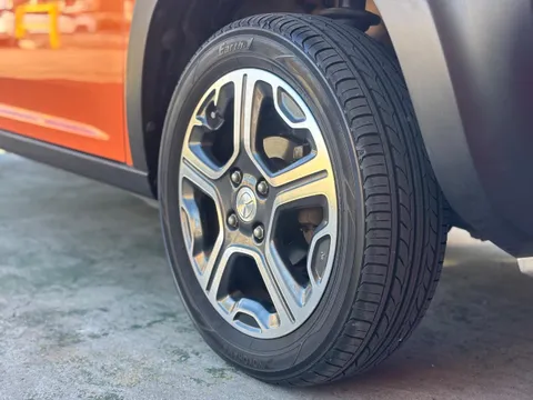 Mazda Flair Crossover
