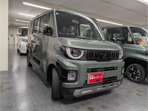 Mitsubishi Delica Mini