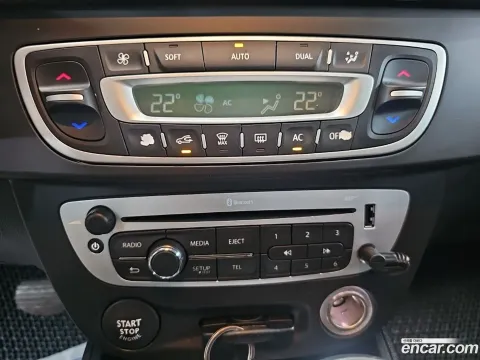 Renault SM3