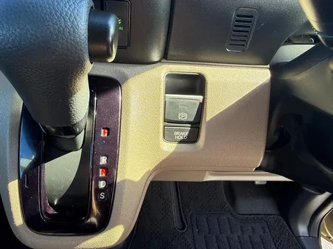 Honda N-BOX Joy