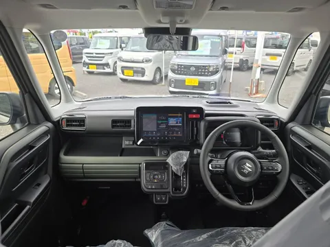 Suzuki Spacia Gear