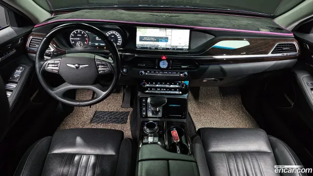 Genesis G90 (EQ900)