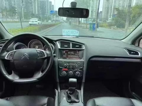 Citroen C4L