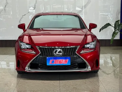 Lexus RC