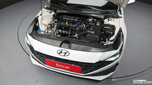 Hyundai Elantra (Avante)