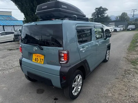 Daihatsu Taft