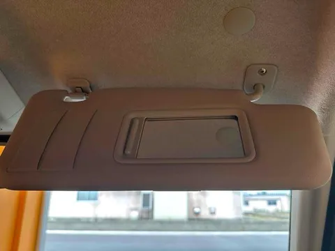 Daihatsu Mira Tocot
