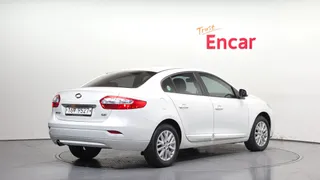Renault SM3
