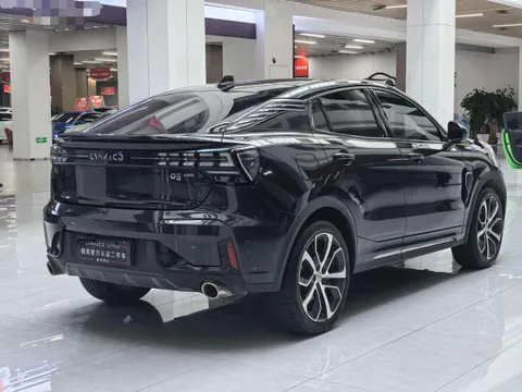 Lynk & Co 05