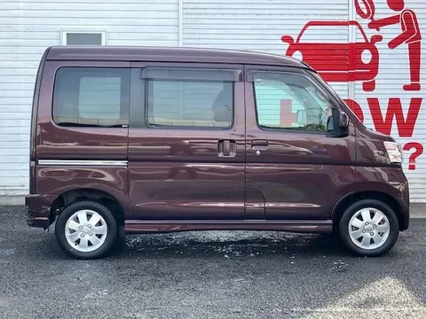 Daihatsu Atrai Wagon