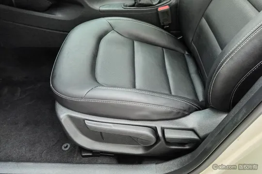 Geely Emgrand GL