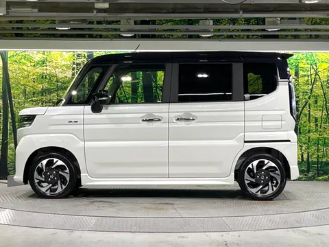 Suzuki Spacia Custom