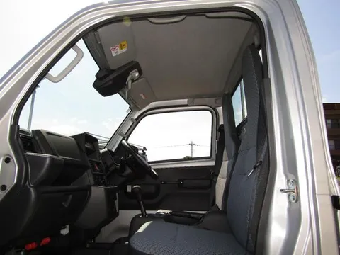 Suzuki Carry Track