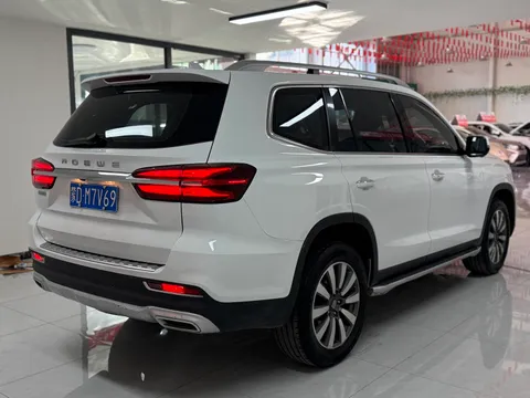 Roewe RX8