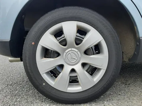 Mazda Verisa