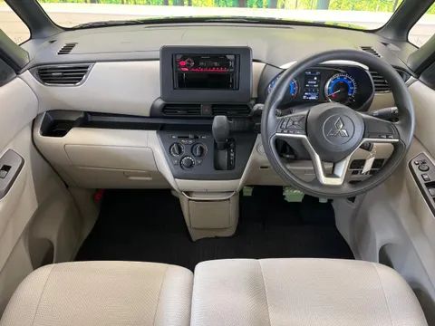 Mitsubishi eK Space