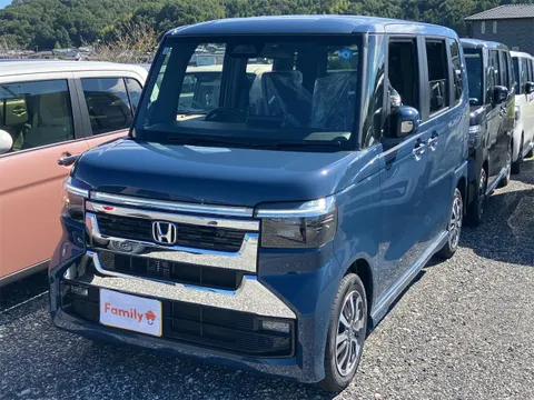 Honda N-BOX Custom