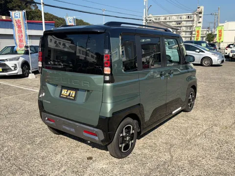 Mitsubishi Delica Mini