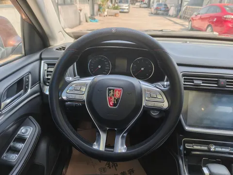 Roewe RX8