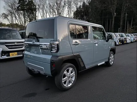 Daihatsu Taft