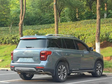 Gac GS8