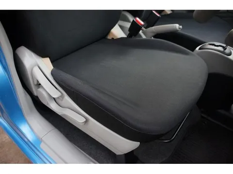 Mitsubishi I