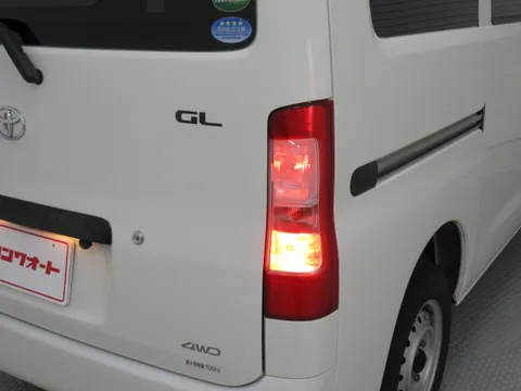 Toyota TownAce Van