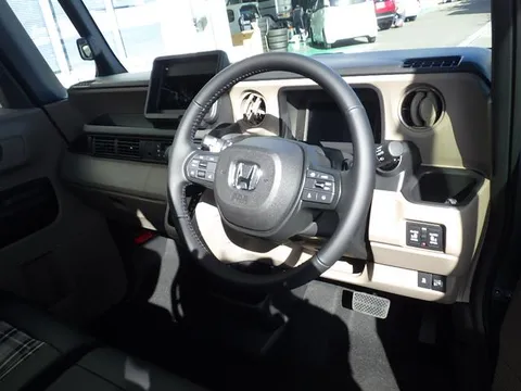 Honda N-BOX Joy