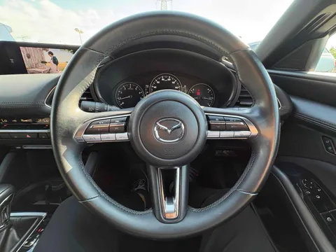Mazda MAZDA3 Fastback