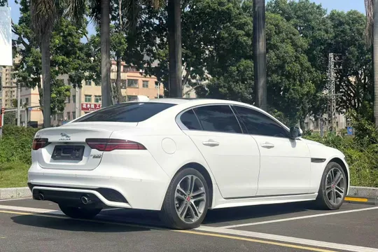 Jaguar XEL