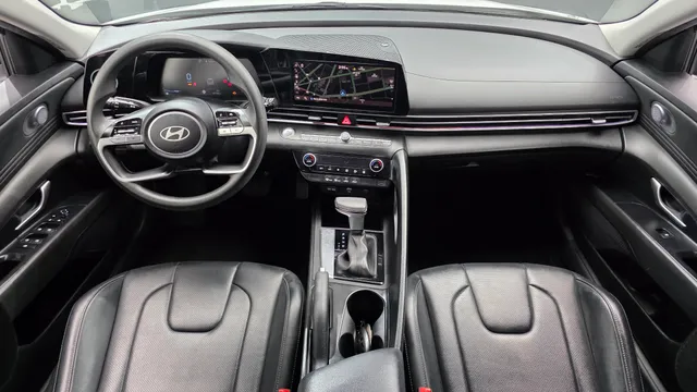 Hyundai Elantra (Avante)