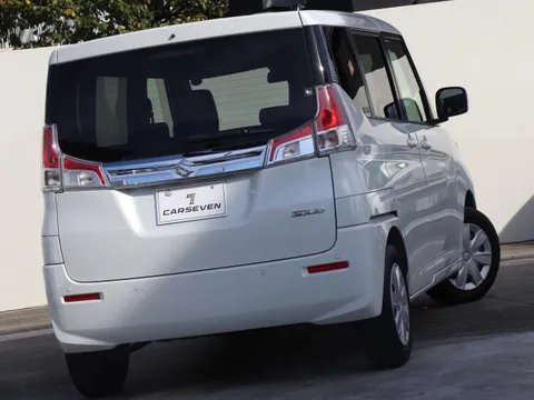 Suzuki Solio