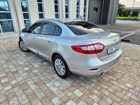 Renault SM3