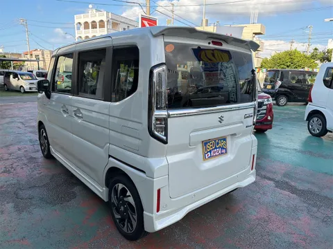 Suzuki Spacia
