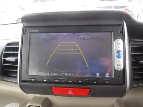 Honda N-BOX Plus