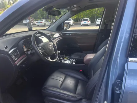 Gac GS8