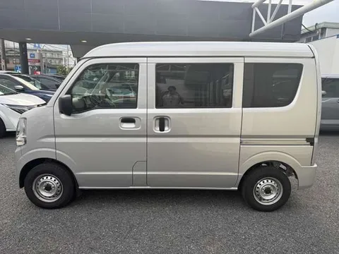 Nissan Clipper
