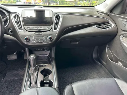 Chevrolet Malibu XL
