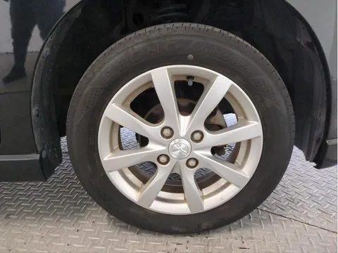 Mazda Flair