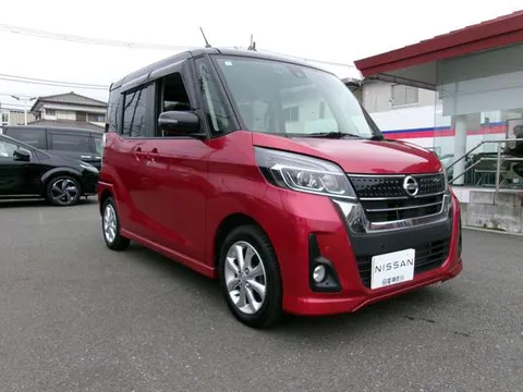 Nissan Dayz Roox