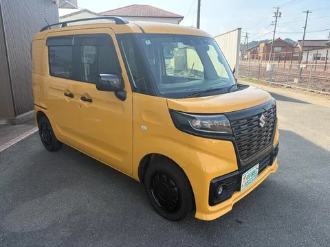 Suzuki Spacia Base