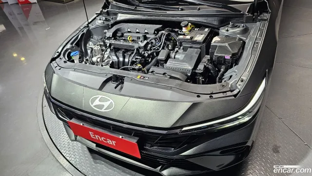 Hyundai Elantra (Avante)