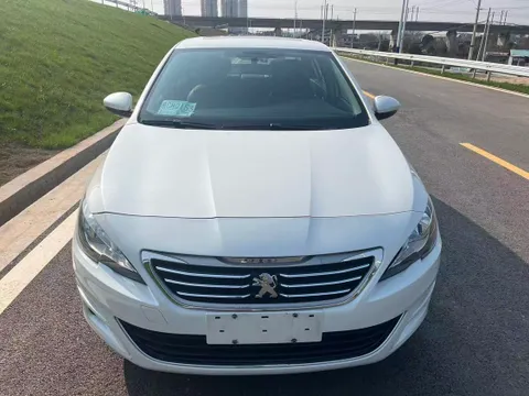 Peugeot 408