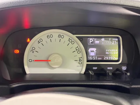 Daihatsu Mira Tocot
