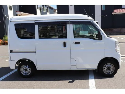 Nissan Clipper