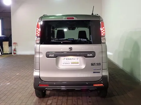 Suzuki Spacia Gear